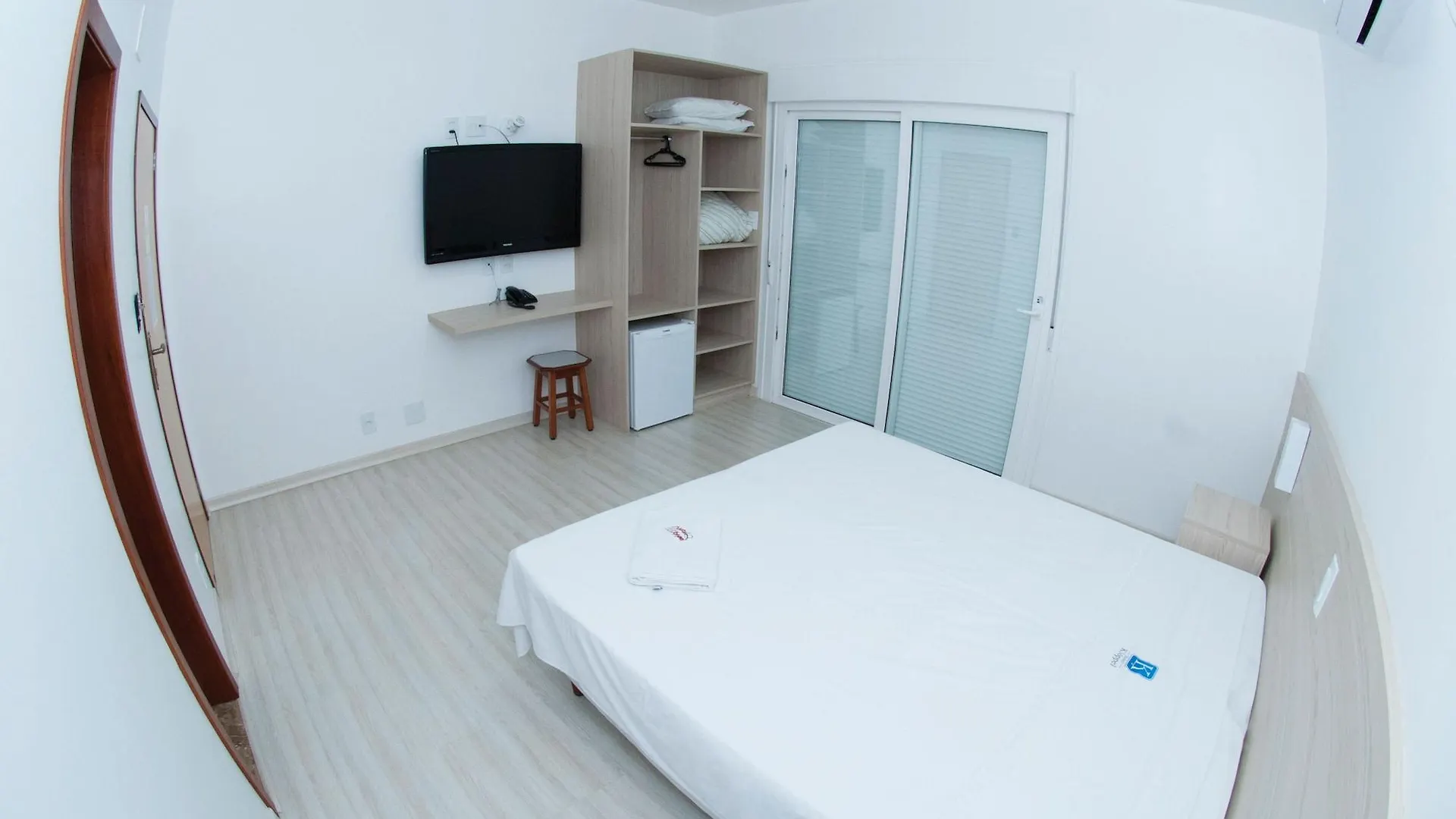 Hotel Kloppel ブルメナウ